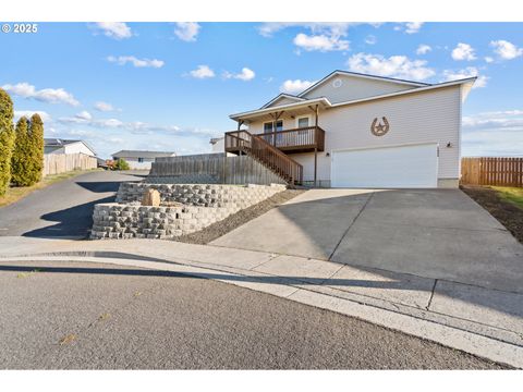 1320 SW 11TH CT Pendleton OR 97801