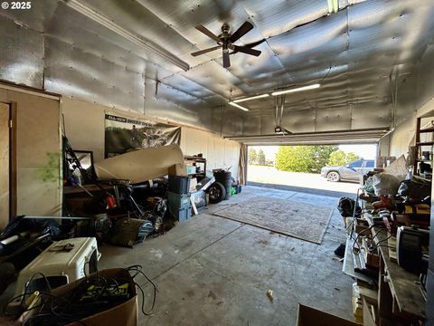 A home in Goldendale