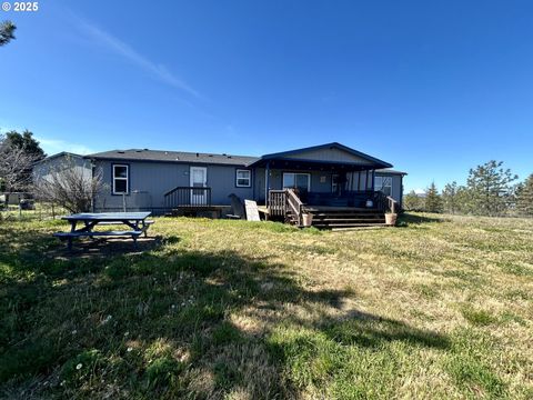 A home in Goldendale