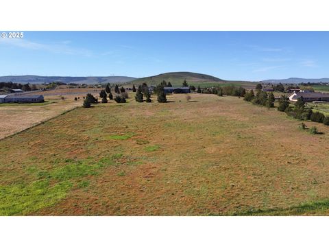 A home in Goldendale