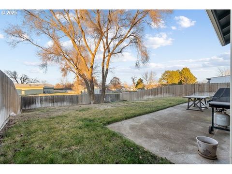 A home in Hermiston