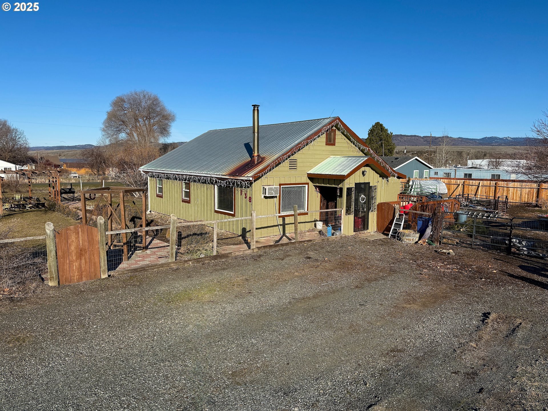 Listing image 1