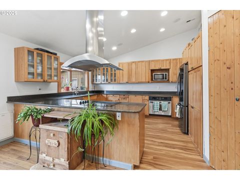 Tiny photo for 1137 Ash Grove Loop, Creswell, OR 97426 (MLS # 275324896)