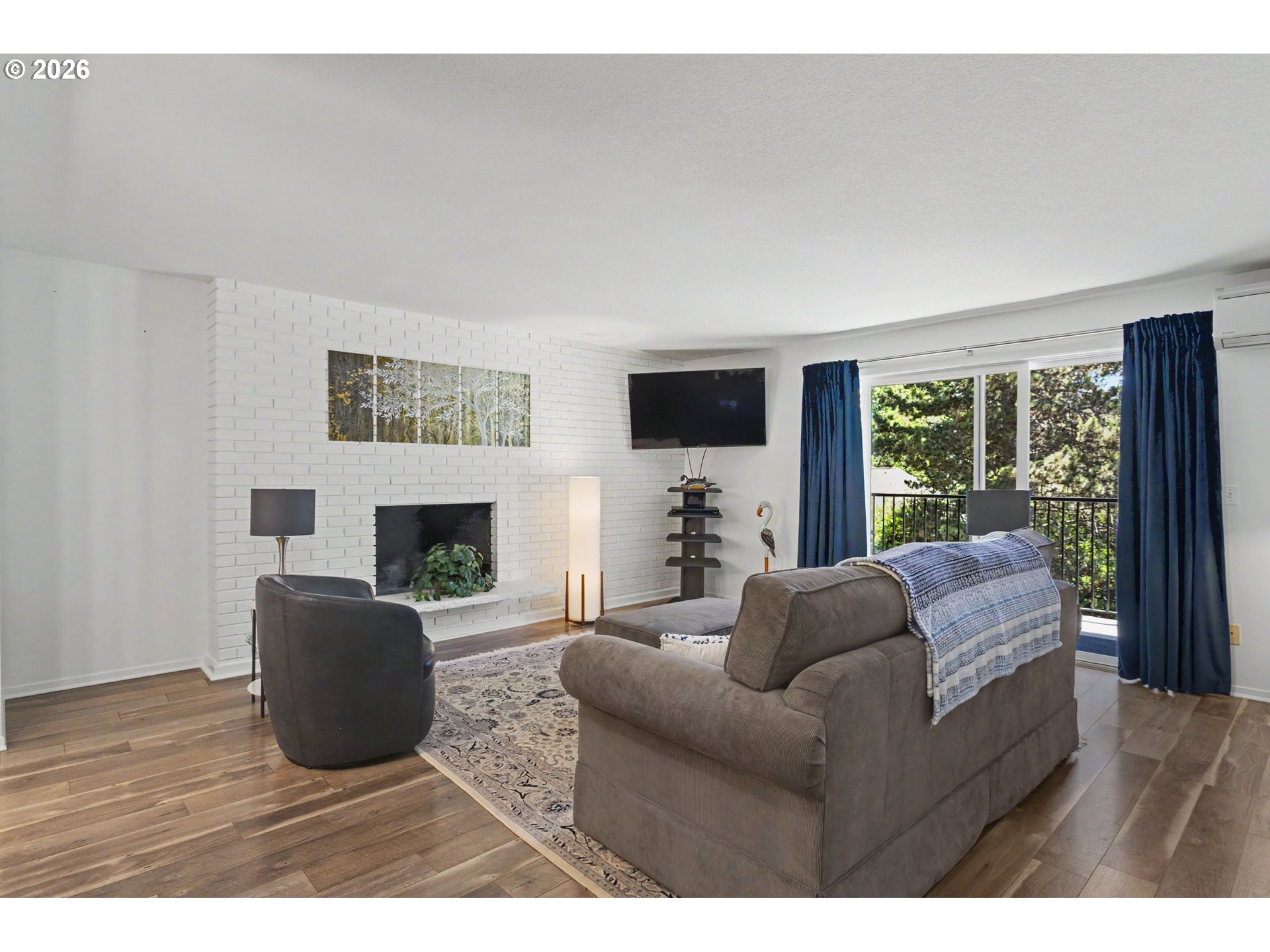 200 BURNHAM RD 306