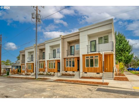 6802 NE 6th AVE Portland OR 97211