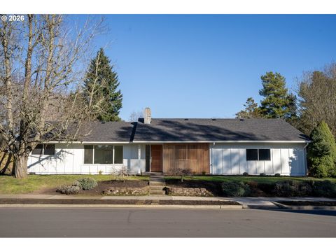 2573 SE MEADOWLARK DR Hillsboro OR 97123