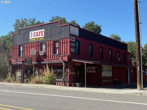 150 E FRANKLIN AVE Dayville OR 97825