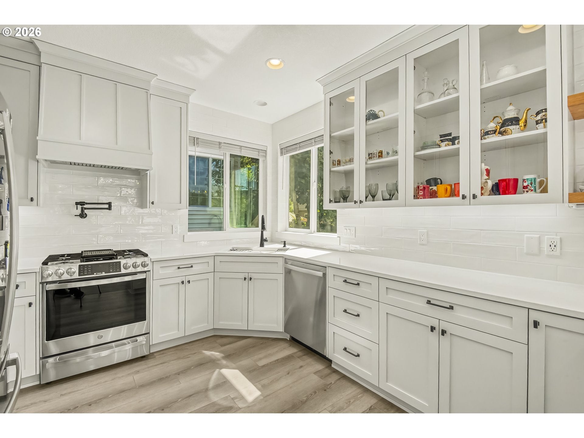 4726 SE SALQUIST RD