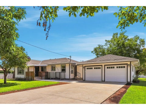 15938 SE Alder St, Portland, OR 97233 - #: 222942082