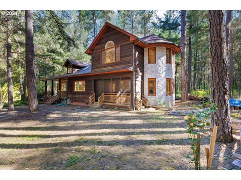 A home in Rogue River