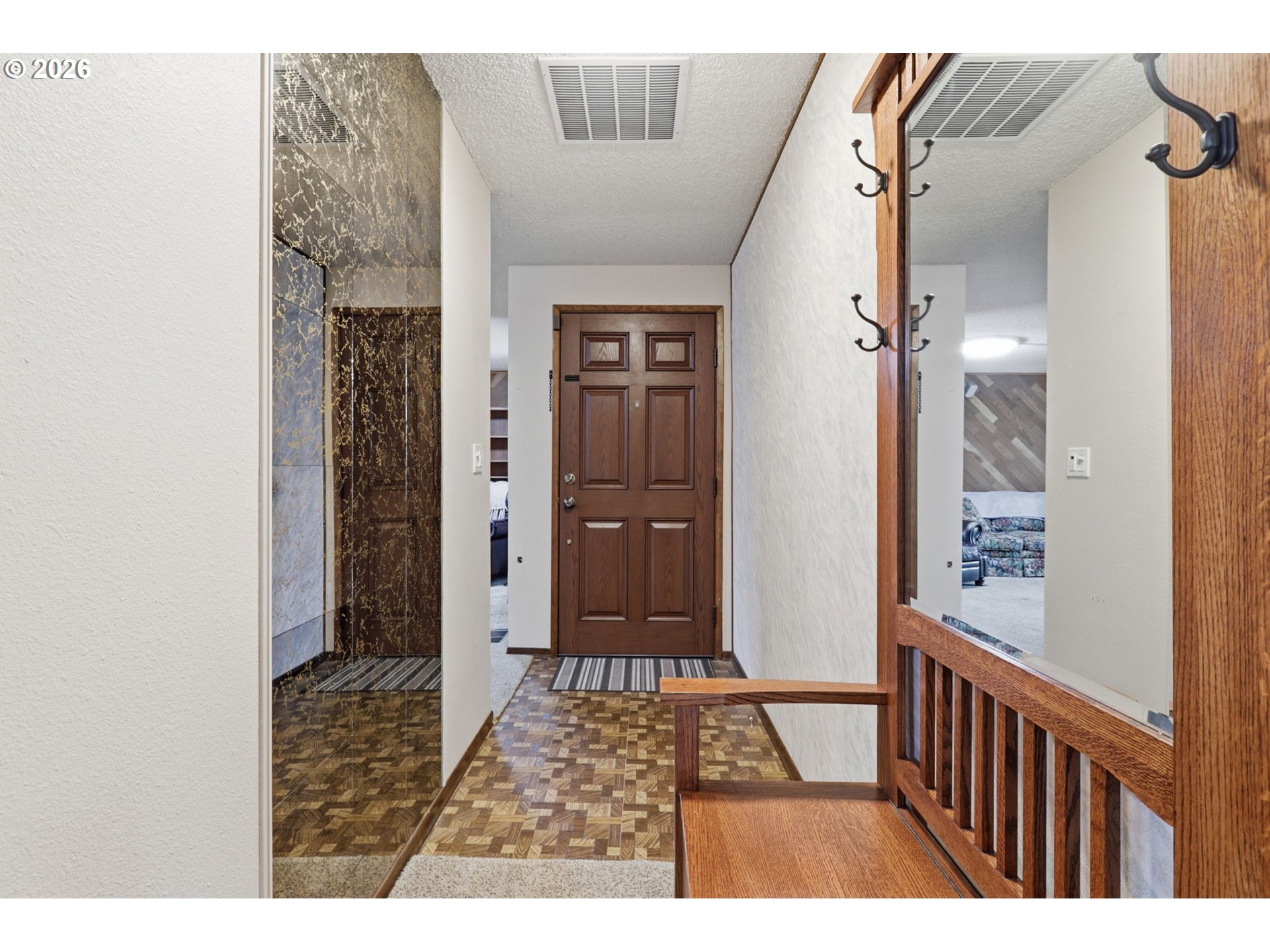 1145 NW SUNNYWOOD CT