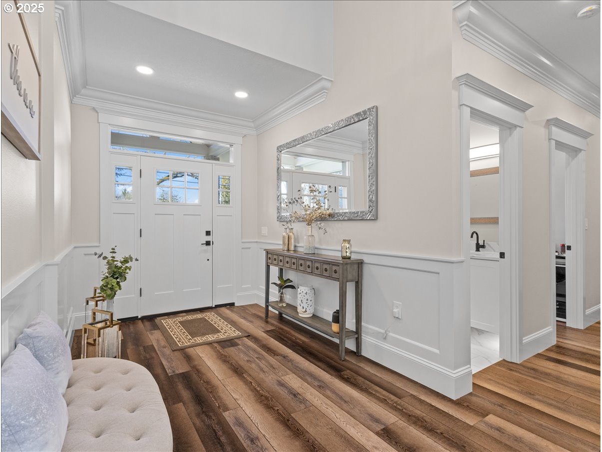 832 NE 68TH AVE