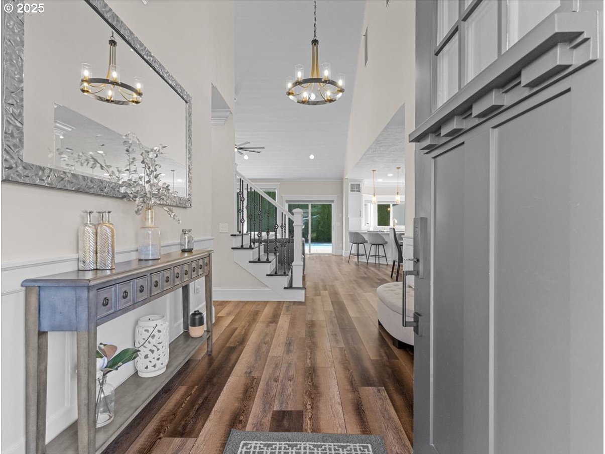 832 NE 68TH AVE