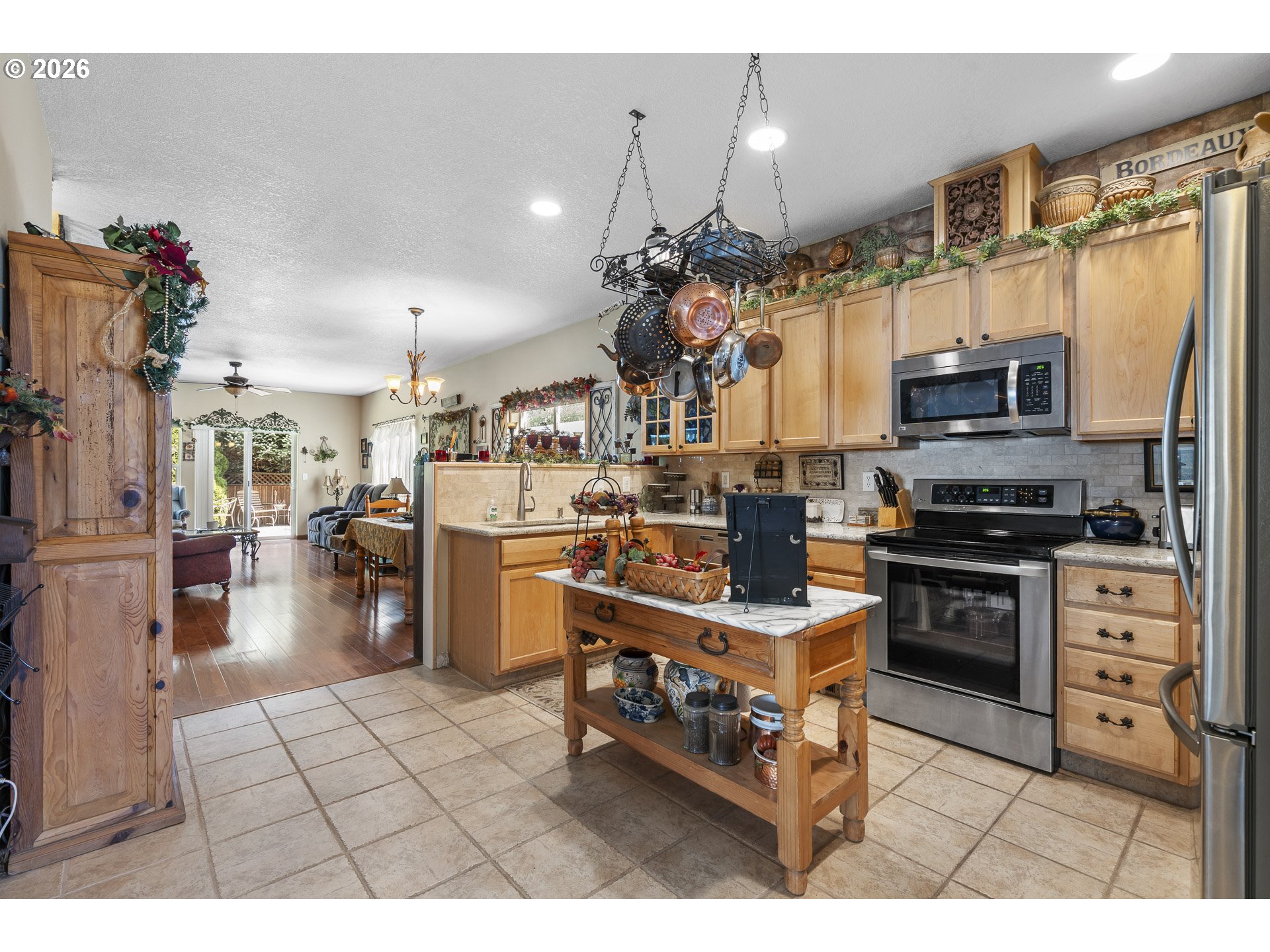 981 WILD ROSE CT