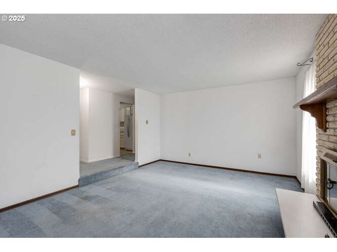 Gladstone, Oregon 97027, United States, 3 Bedrooms Bedrooms, ,2 BathroomsBathrooms,Residential,Active,247730