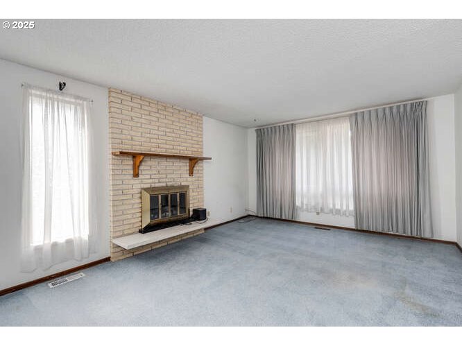 Gladstone, Oregon 97027, United States, 3 Bedrooms Bedrooms, ,2 BathroomsBathrooms,Residential,Active,247730