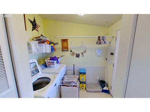 A home in Roseburg