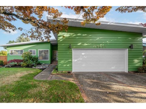 13621 NE FREMONT CT Portland OR 97230