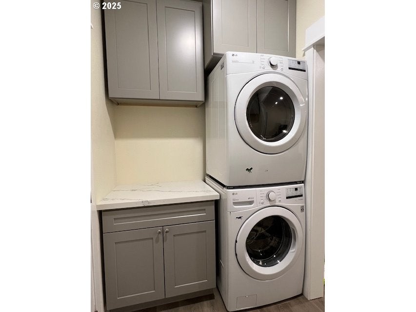 428 SE 30TH PL