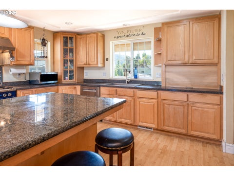 Tiny photo for 33195 Camas Swale Rd, Creswell, OR 97426 (MLS # 739963684)