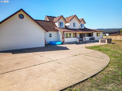 Tiny photo for 33195 Camas Swale Rd, Creswell, OR 97426 (MLS # 739963684)