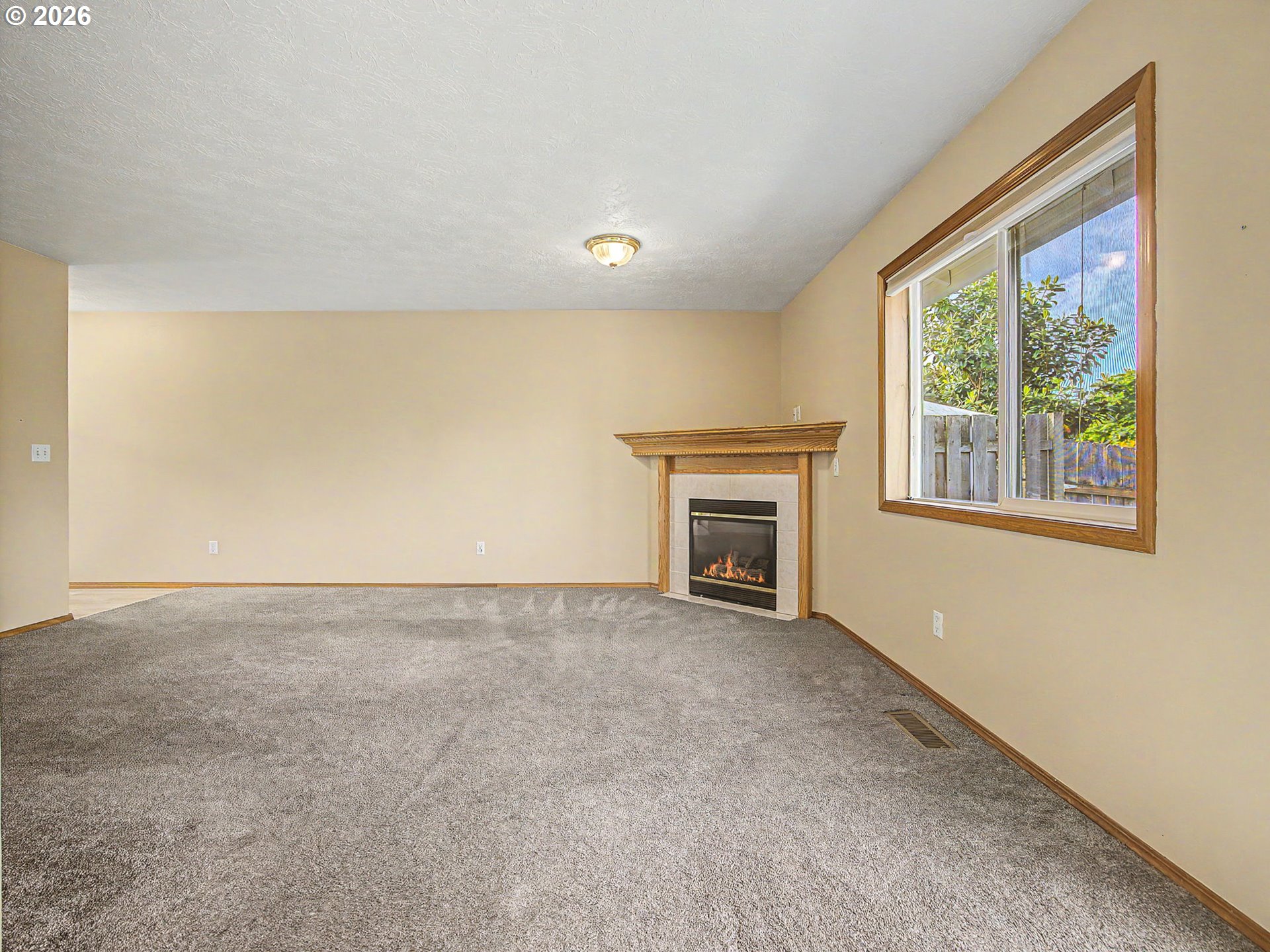 1633 SE 162ND AVE