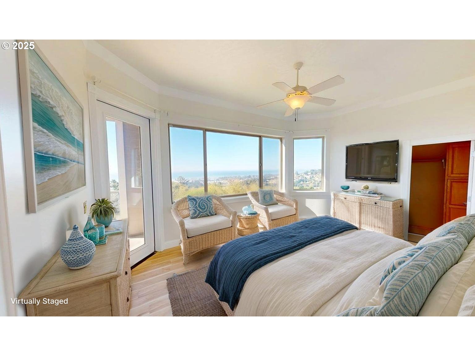 From Crescent City to Harris Beach, soak in breathtaking Pacific views – image 25