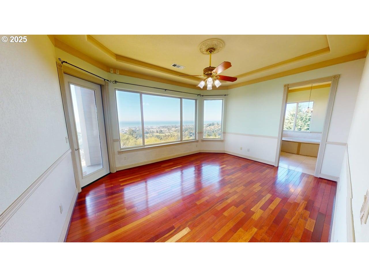 From Crescent City to Harris Beach, soak in breathtaking Pacific views – image 15