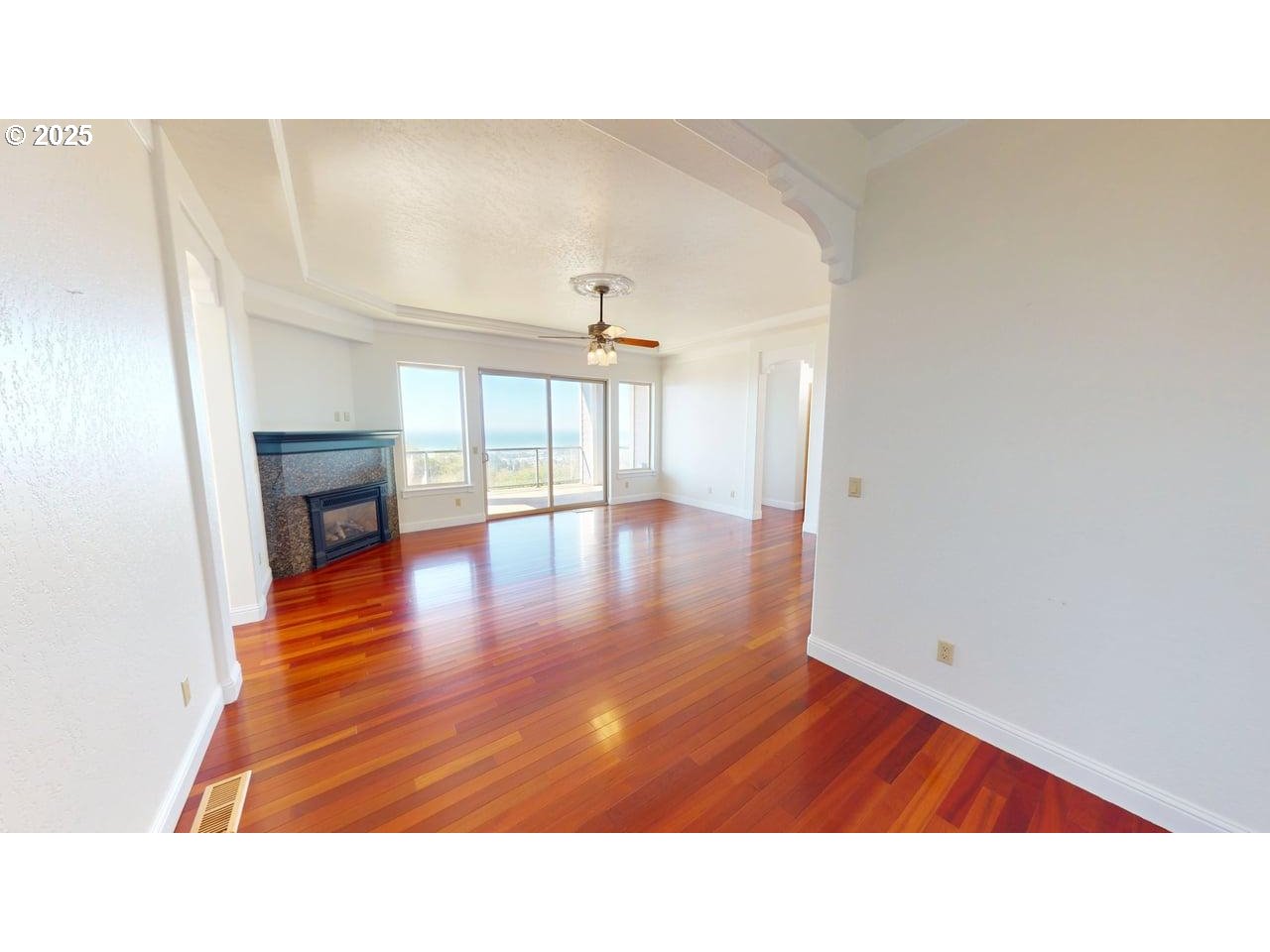 From Crescent City to Harris Beach, soak in breathtaking Pacific views – image 20