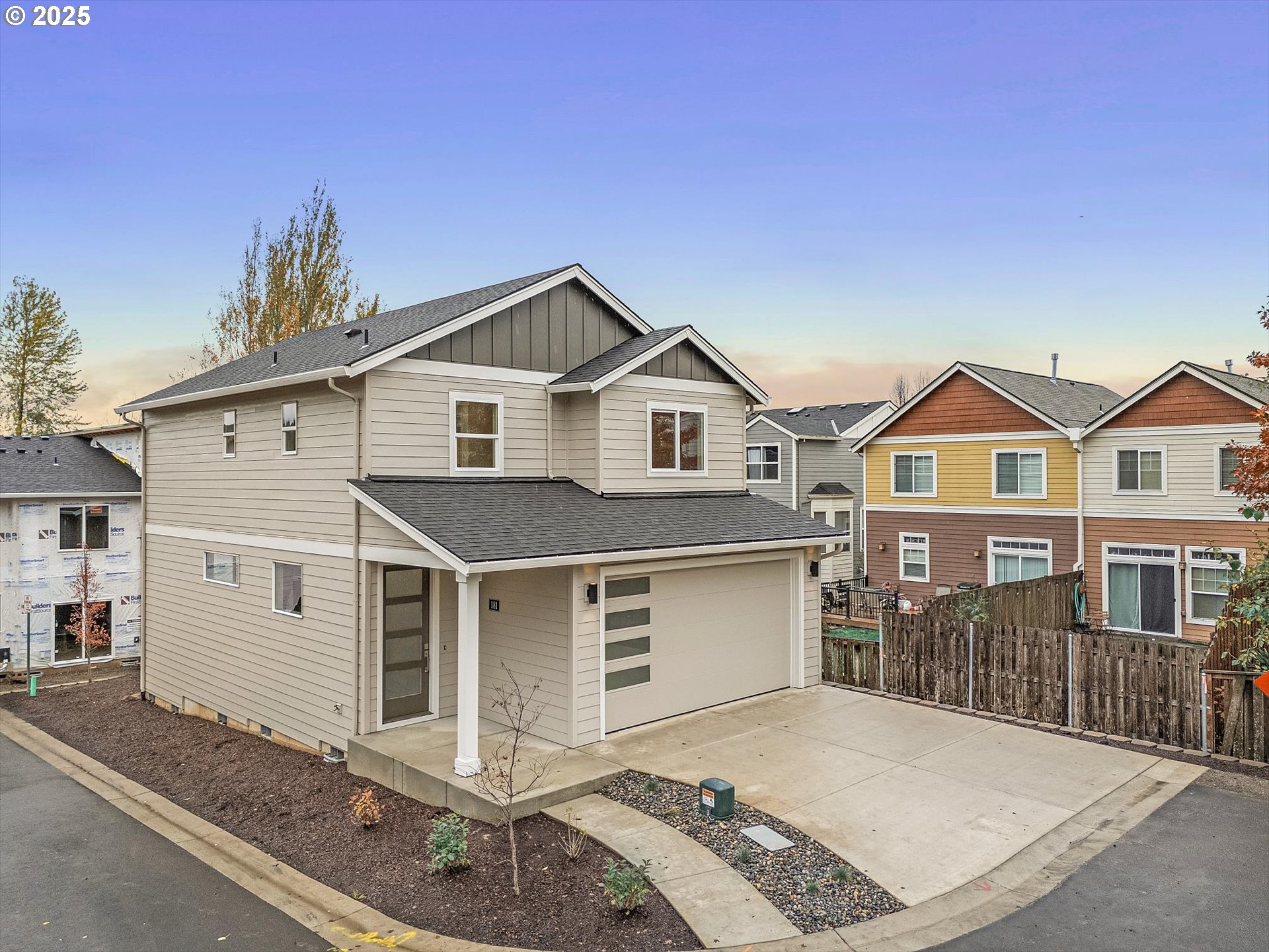 Photo 1 of 37 — 181 NW Mawrcrest AVE, Gresham, OR 97030