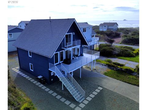 93890 PEBBLE PL Gold Beach OR 97444