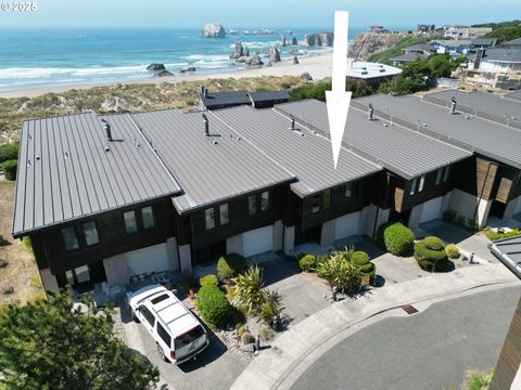 2778 COLONY CIR Bandon OR 97411