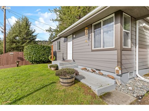 950 W 17TH ST Coquille OR 97423