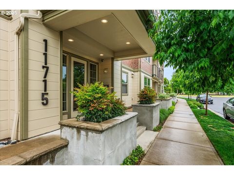 11715 SW VALENCIA LN 307 Wilsonville OR 97070