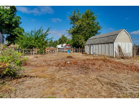 Tiny photo for 85950 Edenvale Rd, Pleasant Hill, OR 97455 (MLS # 256427965)
