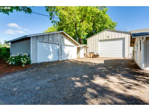 Tiny photo for 85950 Edenvale Rd, Pleasant Hill, OR 97455 (MLS # 256427965)