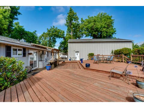 Tiny photo for 85950 Edenvale Rd, Pleasant Hill, OR 97455 (MLS # 256427965)