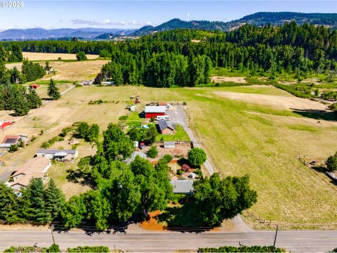 Tiny photo for 85950 Edenvale Rd, Pleasant Hill, OR 97455 (MLS # 256427965)