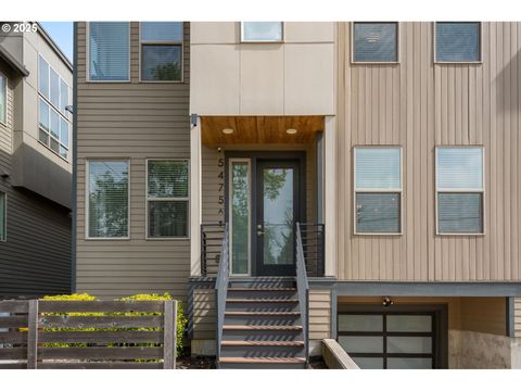 5475 N BOWDOIN ST Portland OR 97203