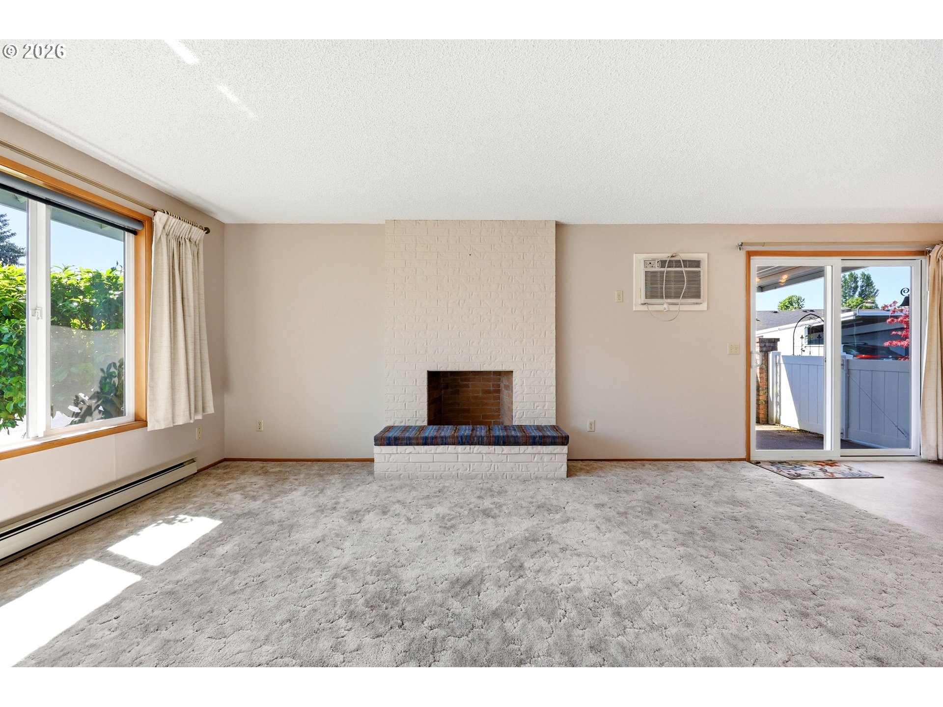 745 NE FLEMING AVE C22