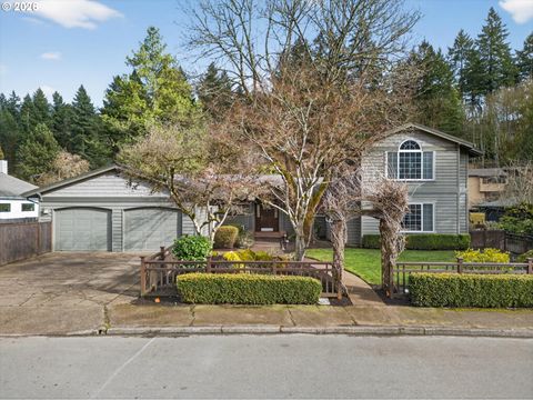 17907 CARDINAL DR Lake Oswego OR 97034