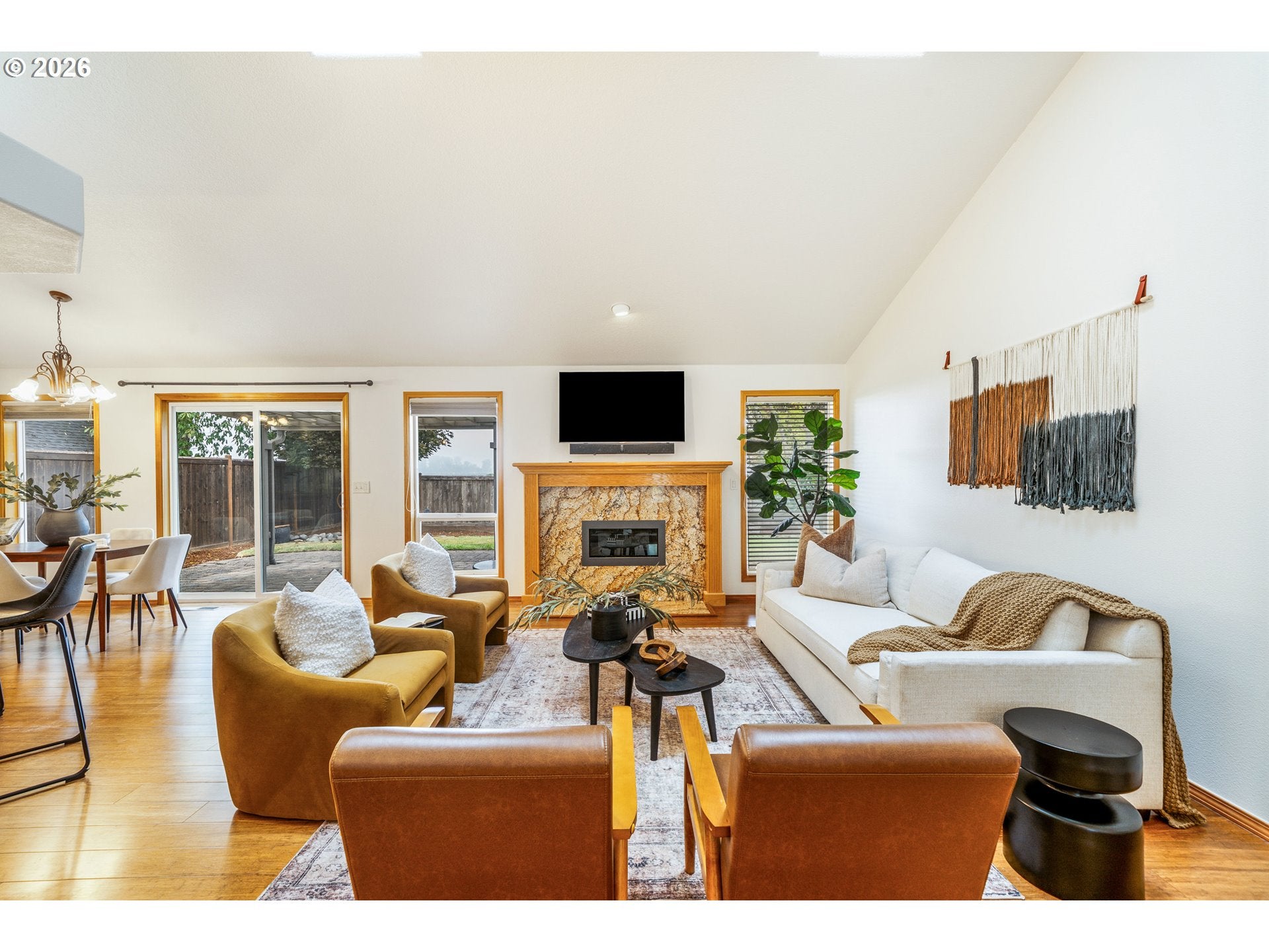529 SWEETWATER LN