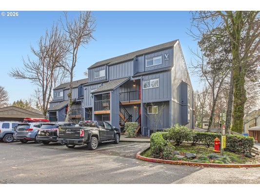 4 TOUCHSTONE APT 143, LAKE OSWEGO, OR 97035 - Image f4fb35b2635947df69cf2e4aa6066d5d/3699149221