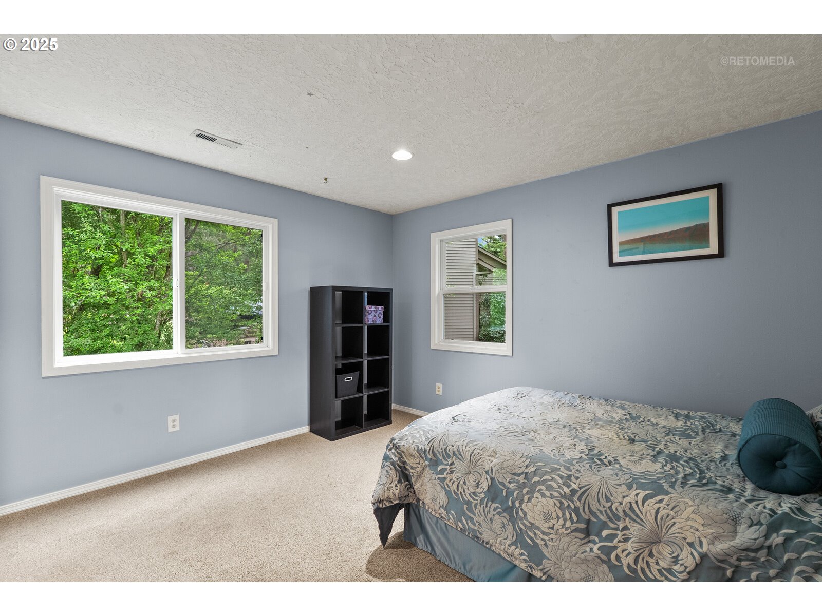 Portland, Oregon 97219, United States, 5 Bedrooms Bedrooms, ,3 BathroomsBathrooms,Residential,Active,131967