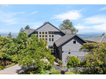 4260 SW COUNCIL CREST DR Portland OR 97239