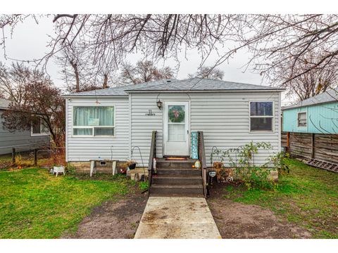 11 S THIELSEN ST Echo OR 97826