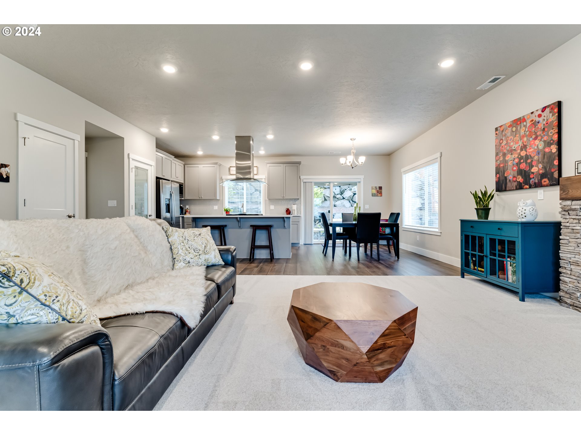 3763 ROCKCRESS RD