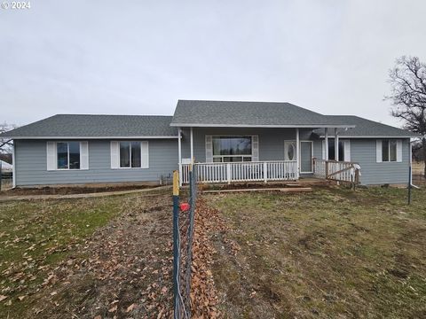 A home in Goldendale