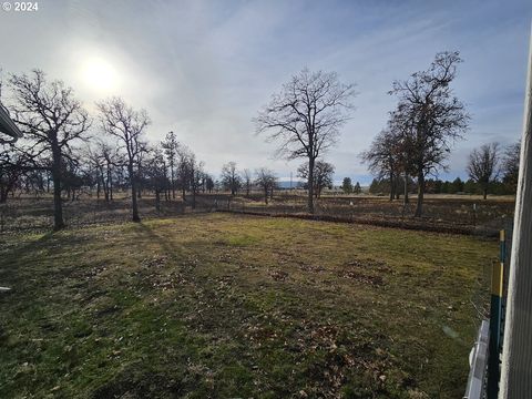 A home in Goldendale