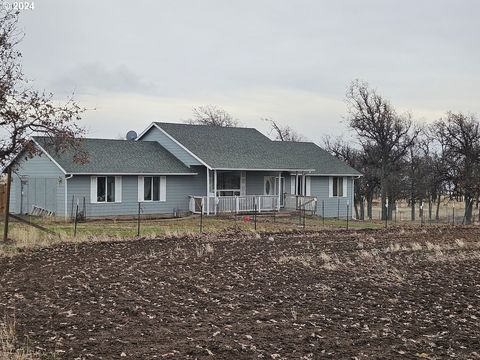 A home in Goldendale